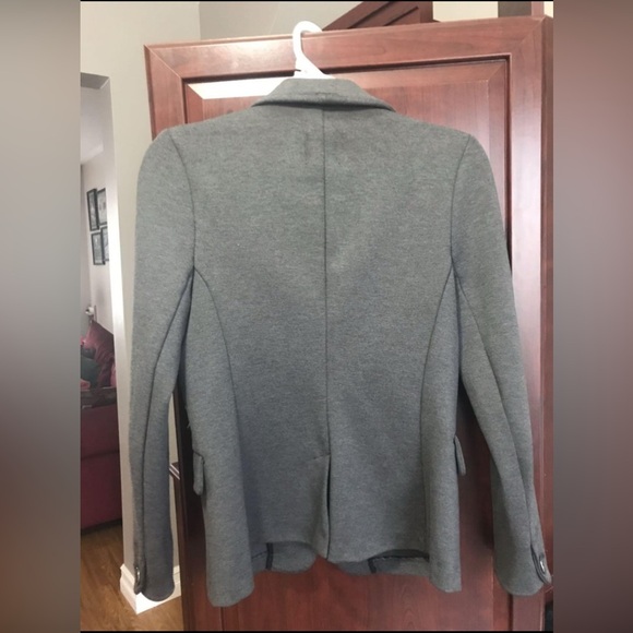 Old Navy women’s medium stretch blazer, grey - Picture 2 of 4